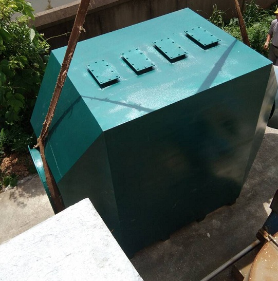 藥水吸附設(shè)備即可用于車間（室內(nèi)）生產(chǎn)環(huán)境污染空氣的凈化（內(nèi)部循環(huán)），也可用于外排廢氣/粉塵/油污的達(dá)標(biāo)凈化。