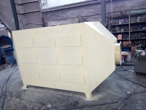 1645694570147384.jpg 臥式活性炭處理設(shè)備,活性炭吸附箱,高.jpg